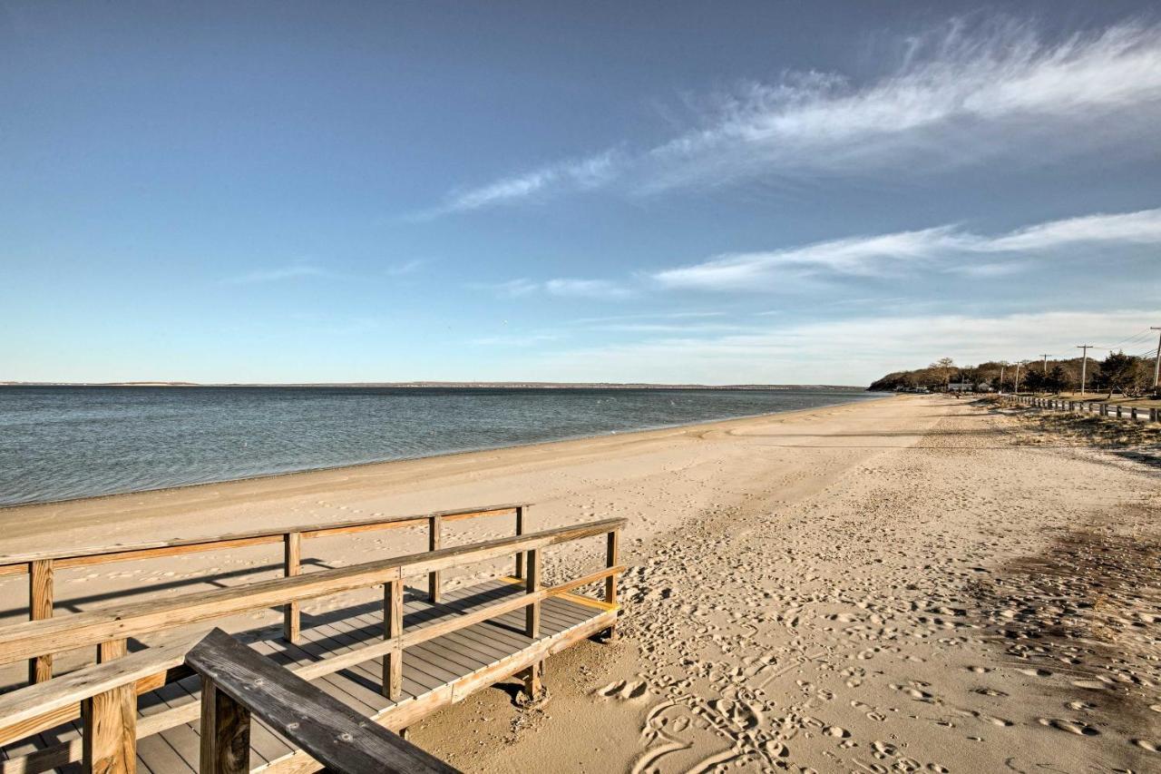 Home In Long Island Wine Country - Walk To Beach! Cutchogue Exterior photo